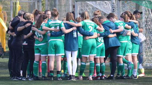 received_2351639151736428